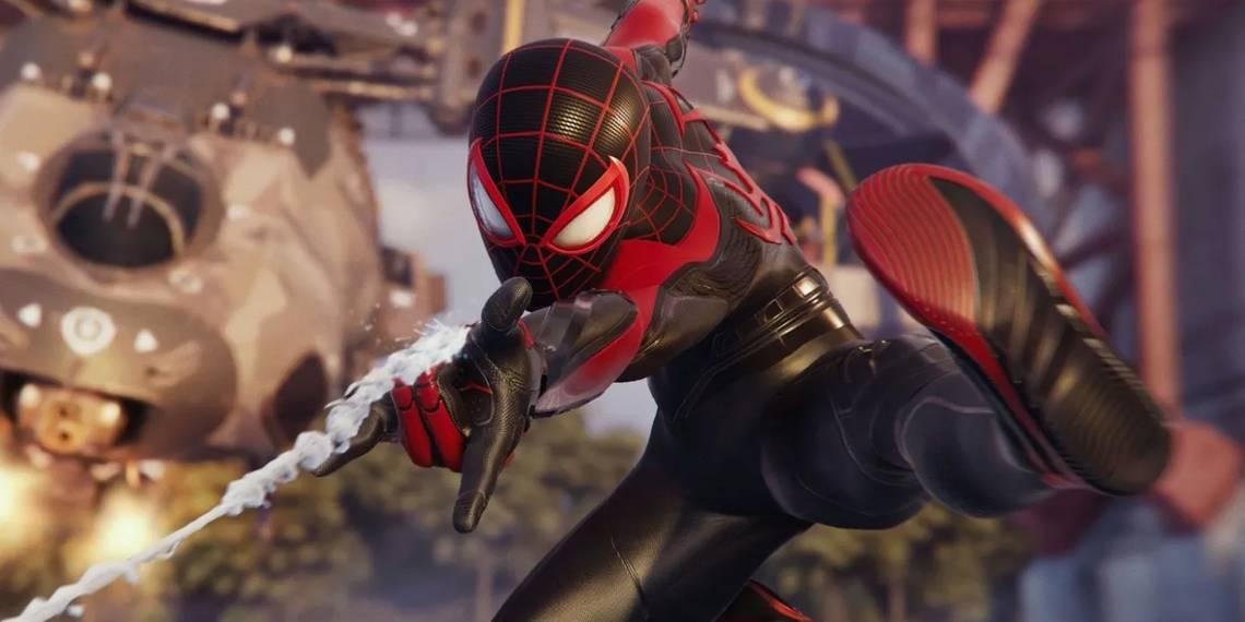 "Divertido clip de Marvel's Spider-Man 2 muestra a Miles 'perdiendo su trabajo'."